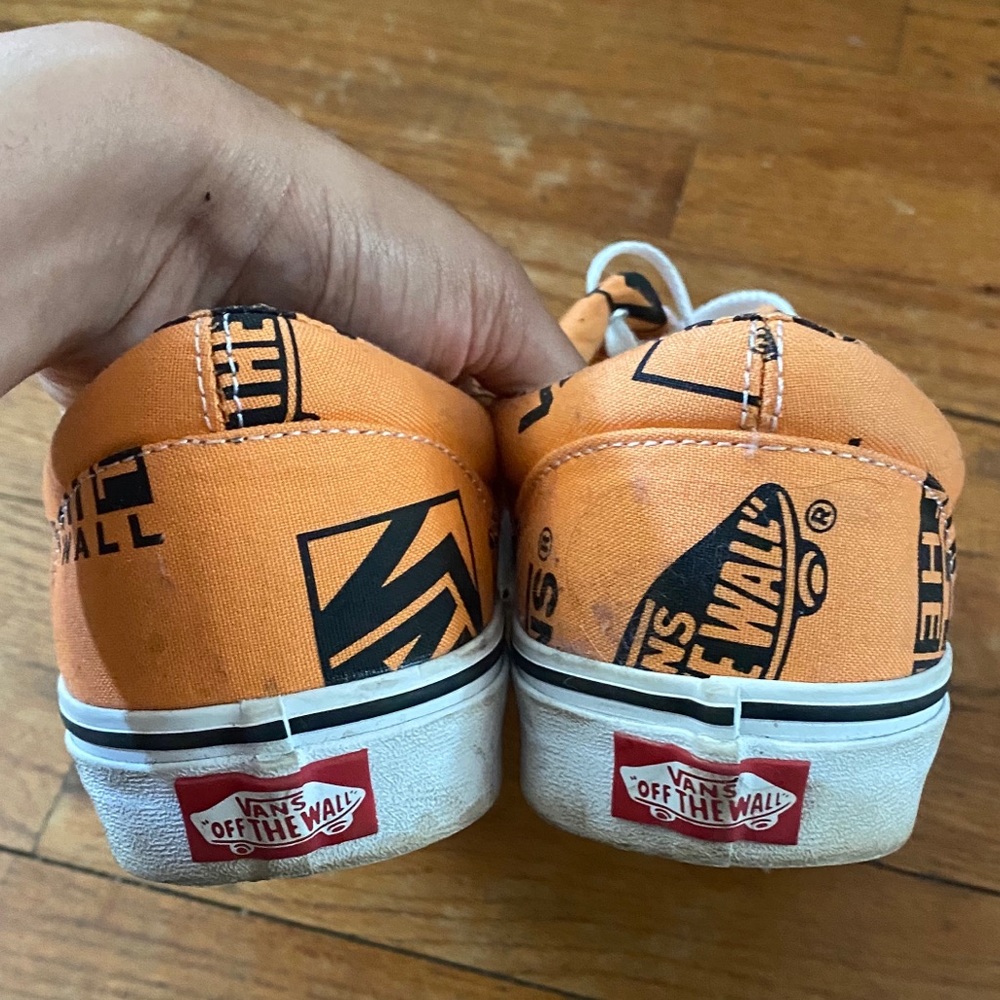 Tangerine and Black Print vans - Picture 3 of 10